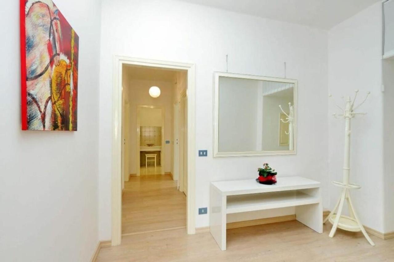 Balestra By Halldis Apartment